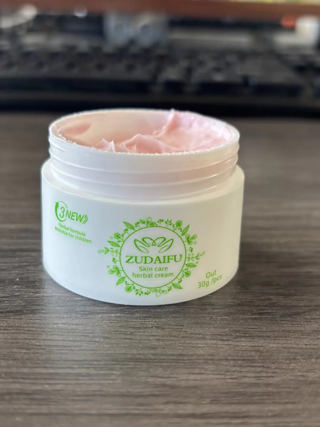 Yiganerjing Herbal Body Cream Nourishing And Oil Control Formula