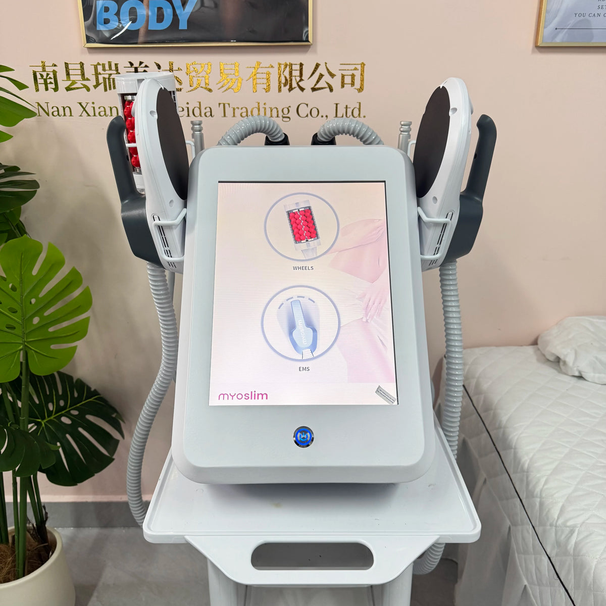 Myoslim 360 Degree Vacuum Roller For Cellulite Body Slimming