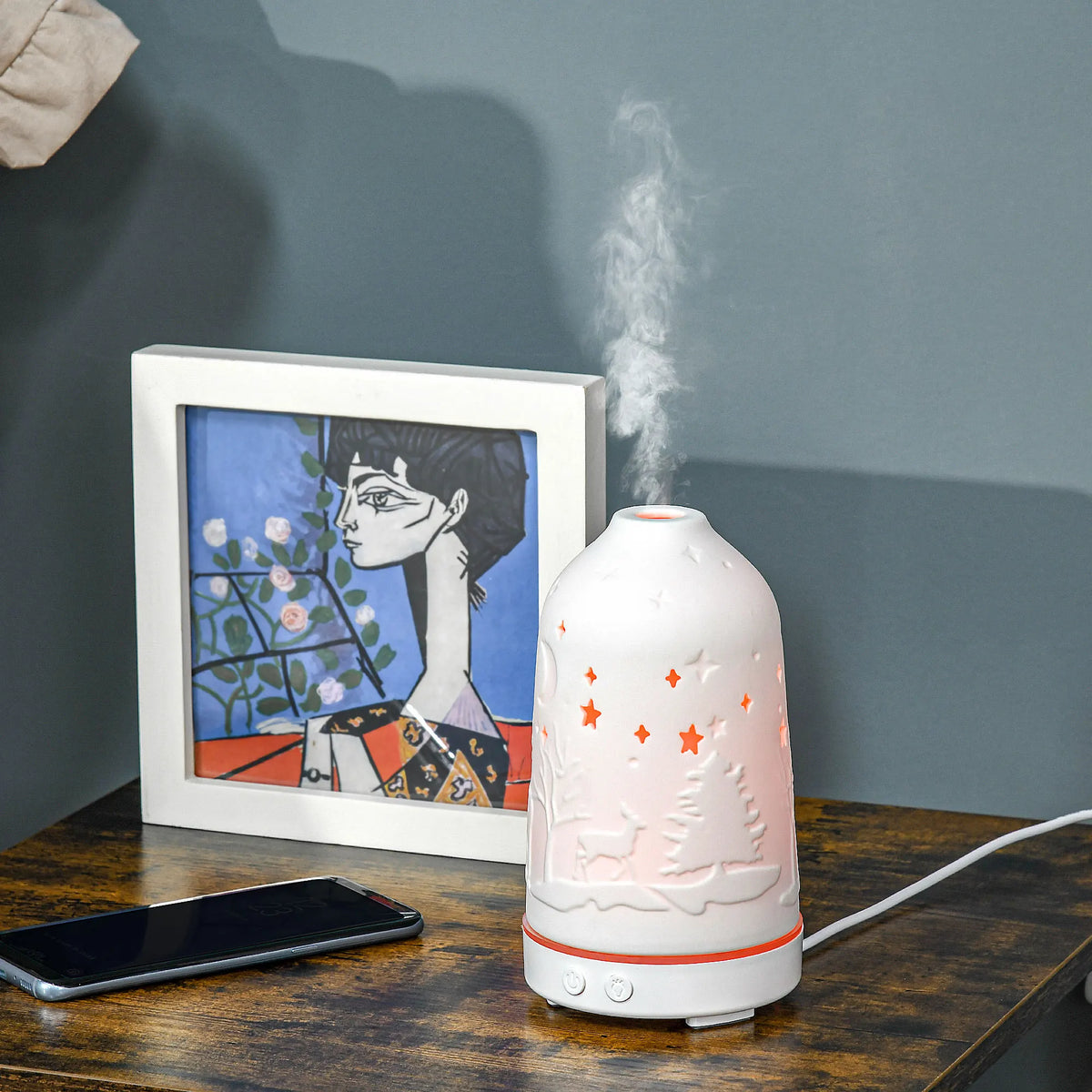 Ultrasonic Essential Oil Diffuser With Ceramic Lid And LED Lighting
