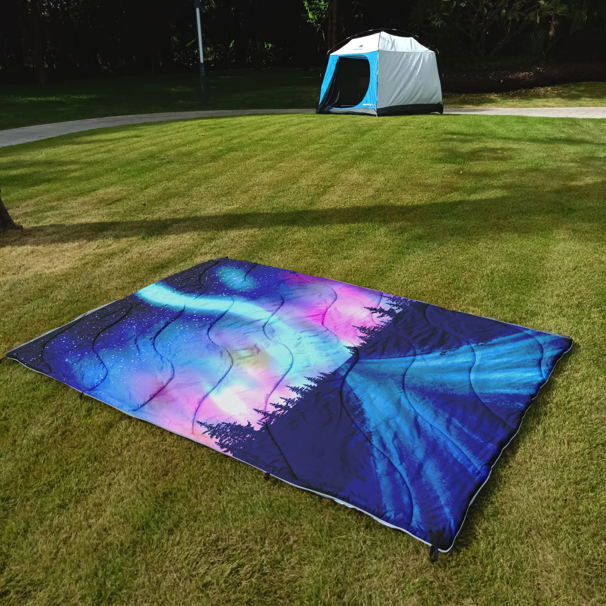 Portable Fluffy Waterproof Warm Outdoor Camping Blanket Storage Bag Hiking